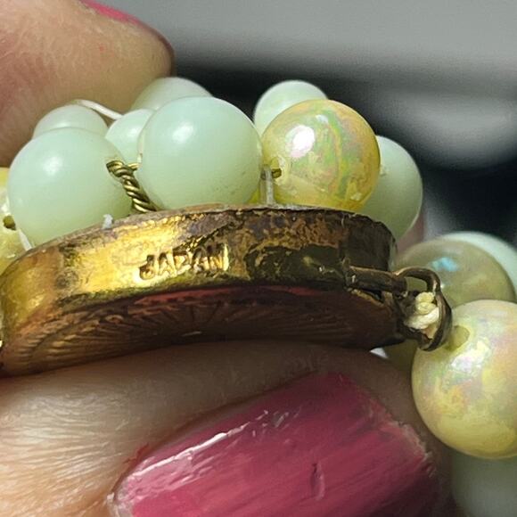 Vintage Mint Green & Pearly Green Double Strand Bead Necklace 1930's 18 inches - Picture 4 of 4